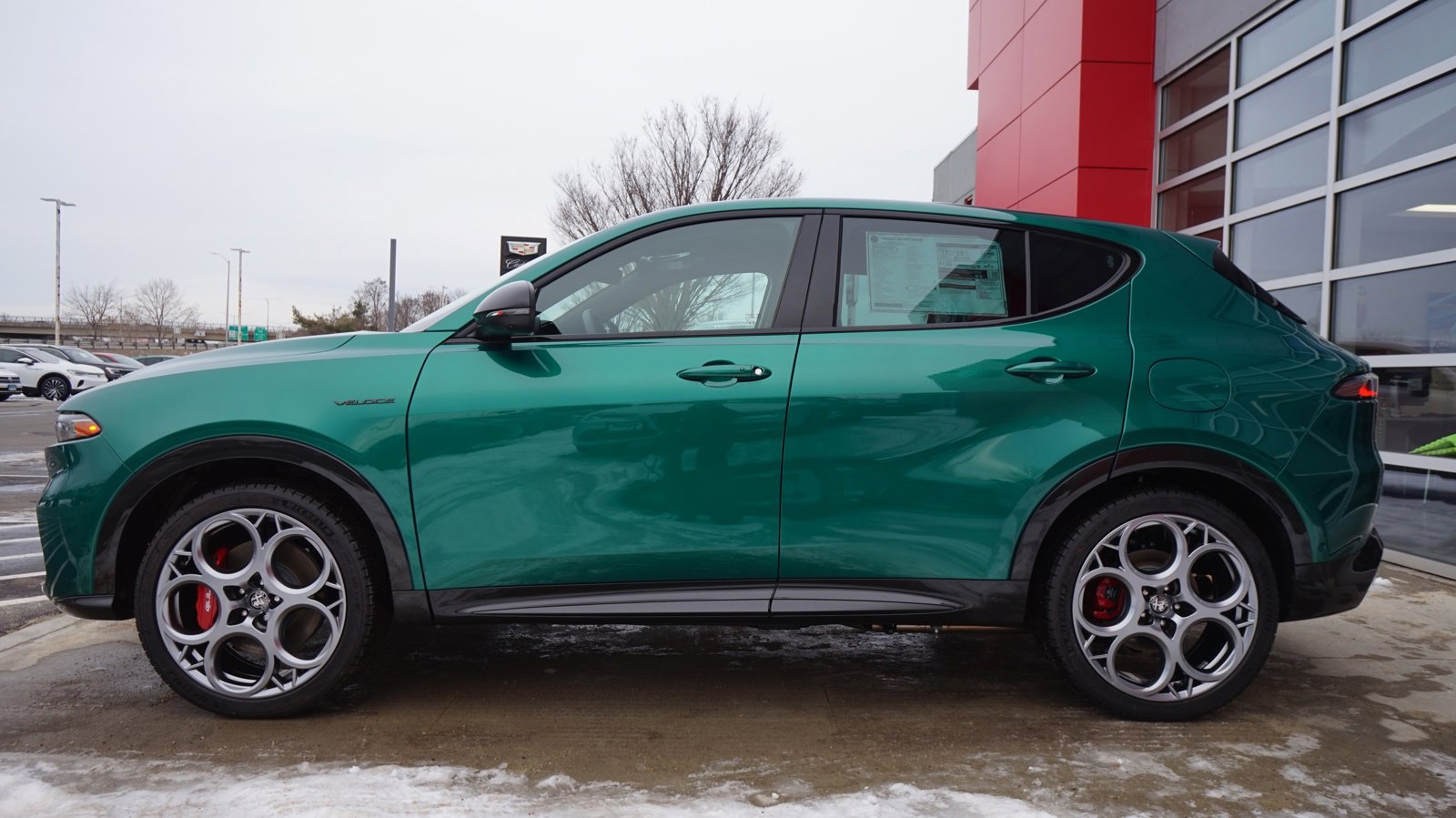 New 2024 Alfa Romeo Tonale Veloce image 6