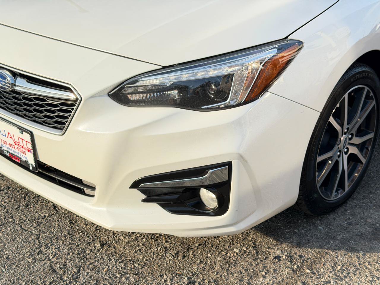 Used 2017 Subaru Impreza 2.0i Limited w/ Moonroof/BSD & Rcta/Eyesight AWD/4WD image 9