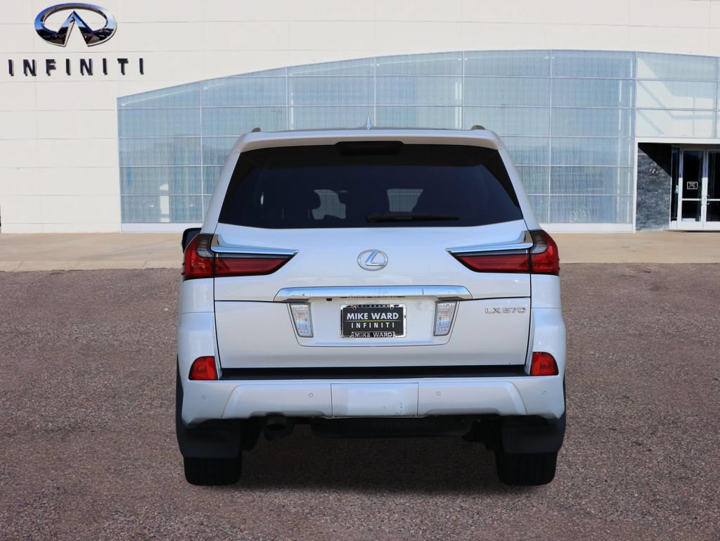 Used 2017 Lexus LX 570 4WD w/ Luxury Package image 51