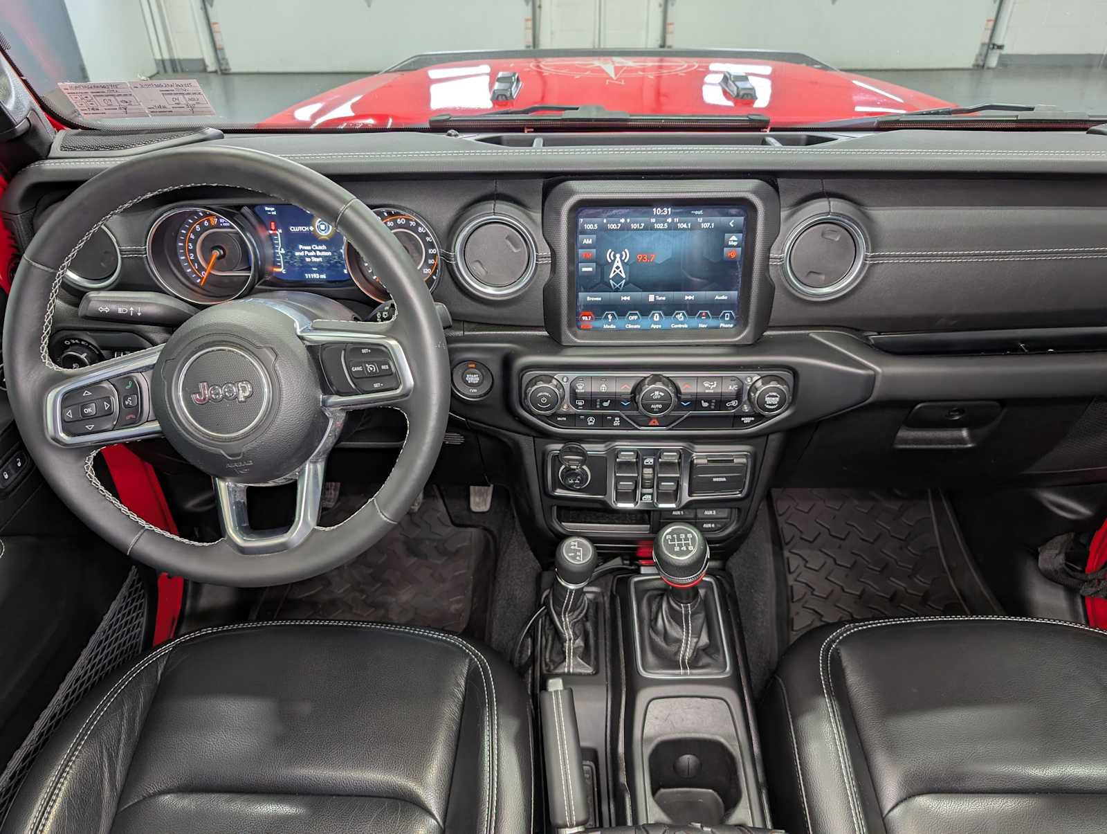Used 2019 Jeep Wrangler Unlimited Sahara AWD/4WD image 21