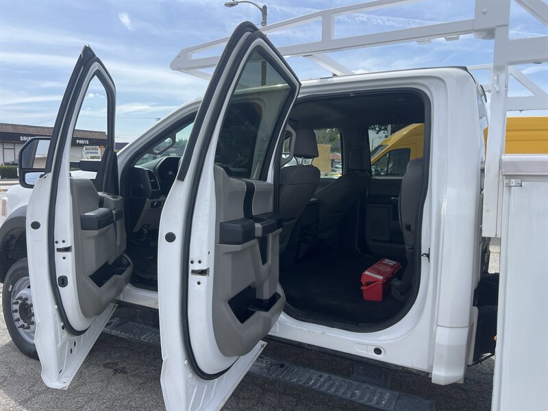 Used 2021 Ford F550 4x4 Crew Cab Super Duty image 8