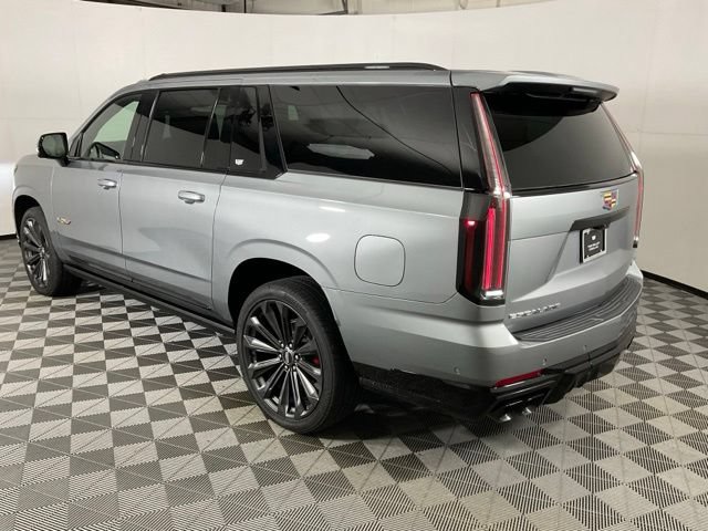 New 2026 Cadillac Escalade ESV V AWD/4WD image 4