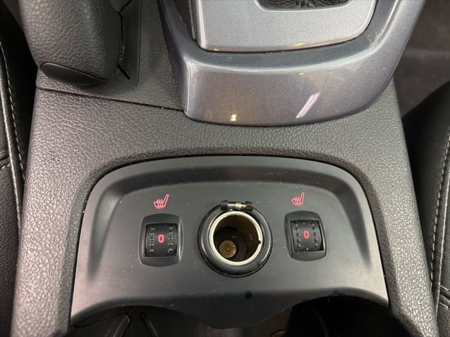 Used 2014 Ford Focus Titanium FWD image 21