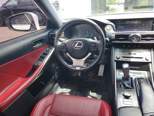 Used 2020 Lexus IS 350 F Sport w/ F Sport Package RWD image 13