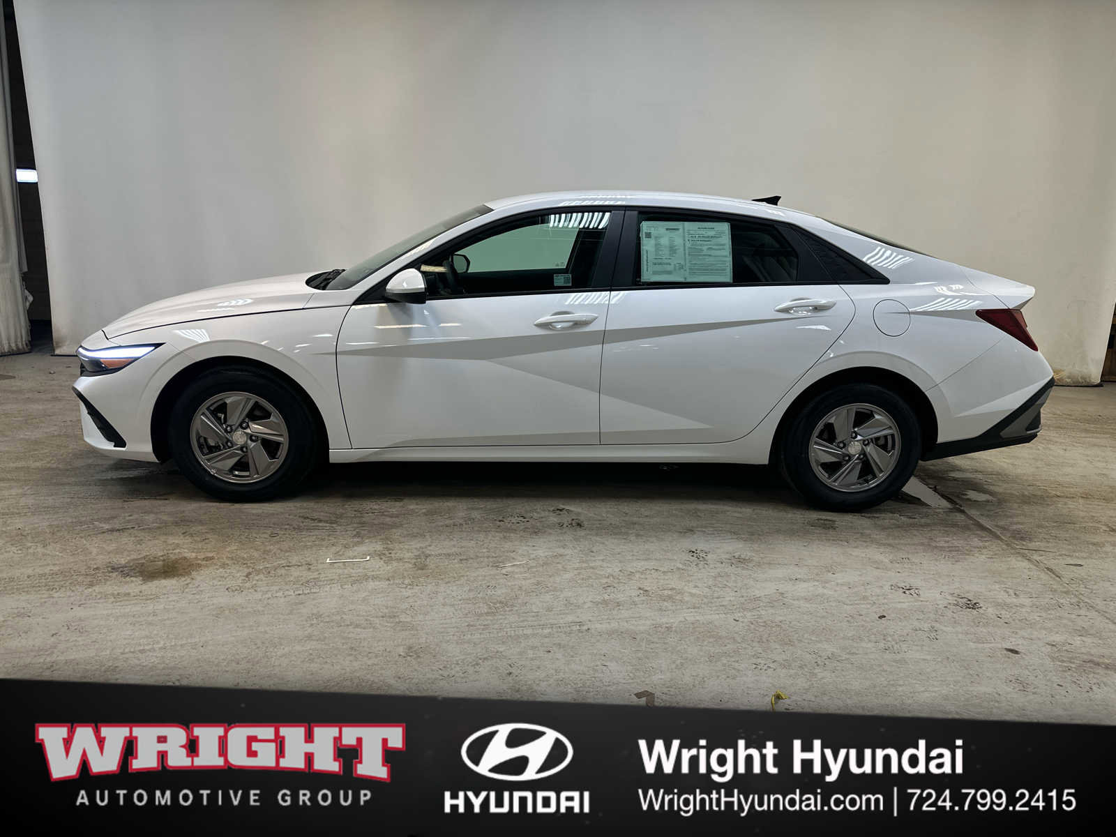 Certified 2025 Hyundai Elantra SE image 7