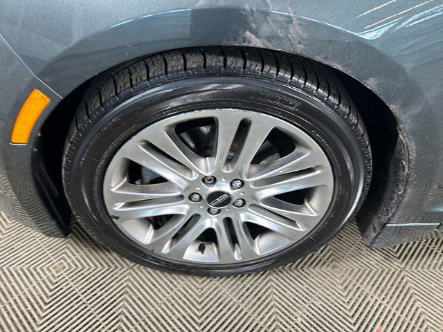 Used 2015 Lincoln MKZ w/ Equipment Group 101A Select FWD image 11