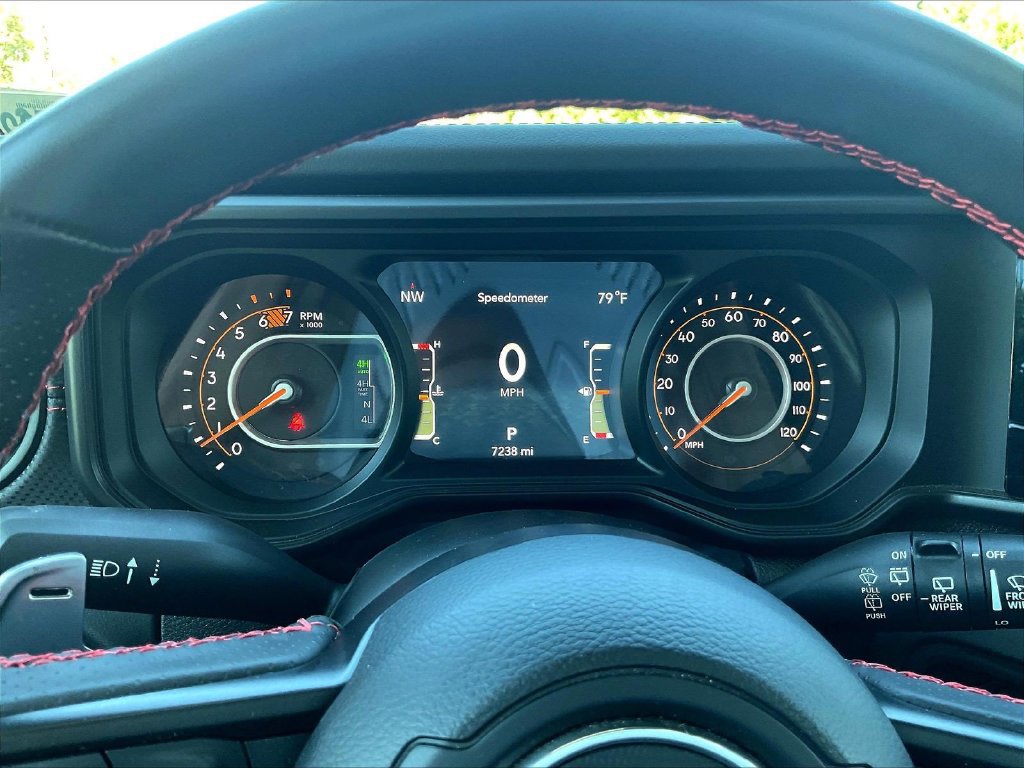 Used 2024 Jeep Wrangler Unlimited Rubicon 392 AWD/4WD image 15