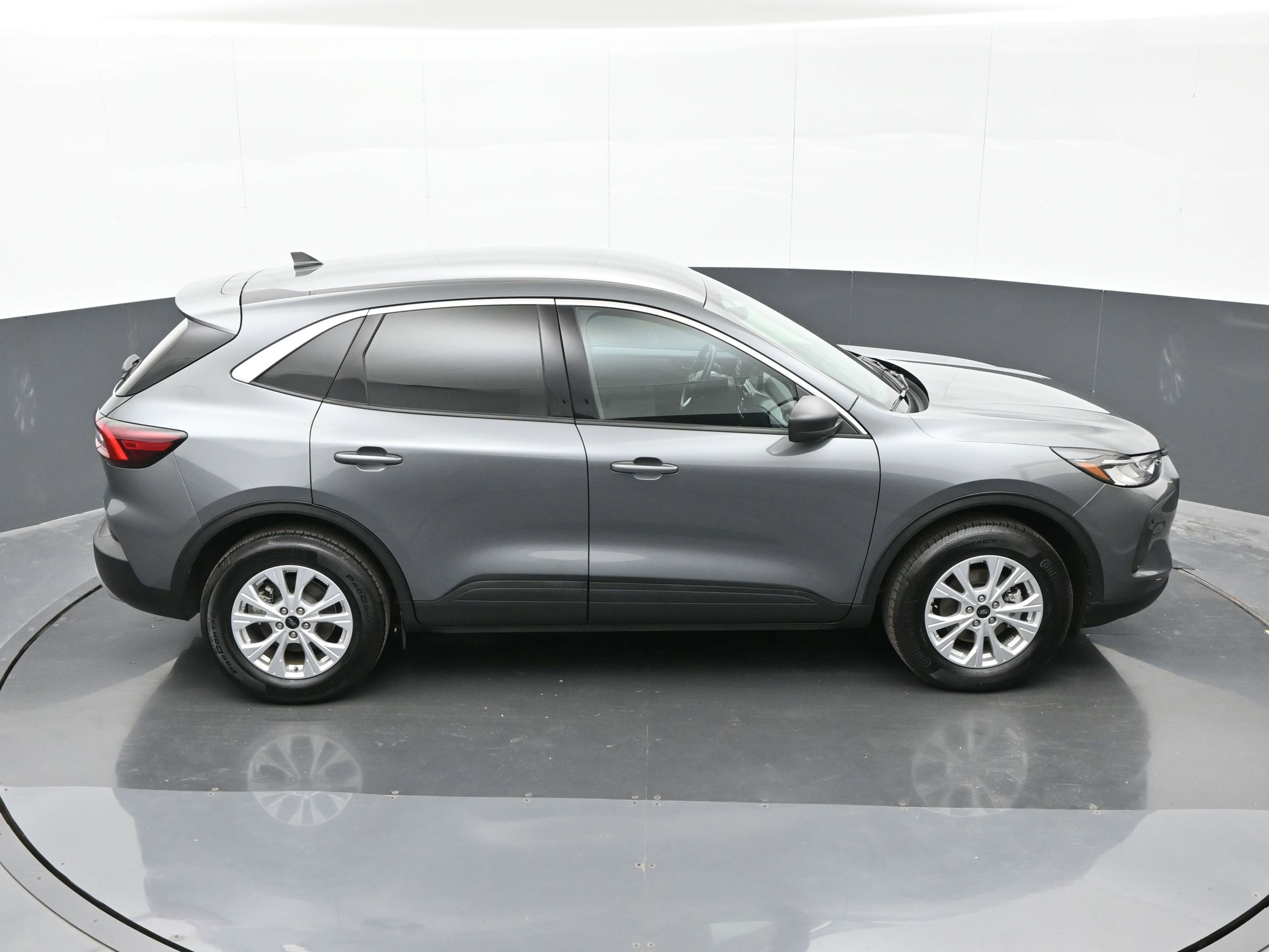 Used 2024 Ford Escape Active image 36