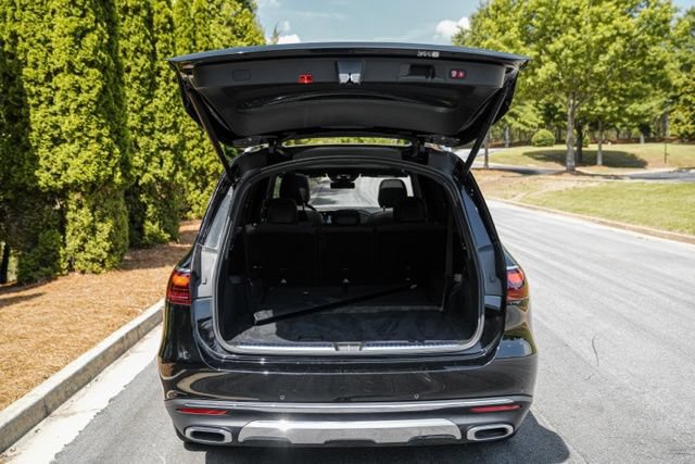 Used 2024 Mercedes-Benz GLS 450 4MATIC w/ Pinnacle Trim Package image 21