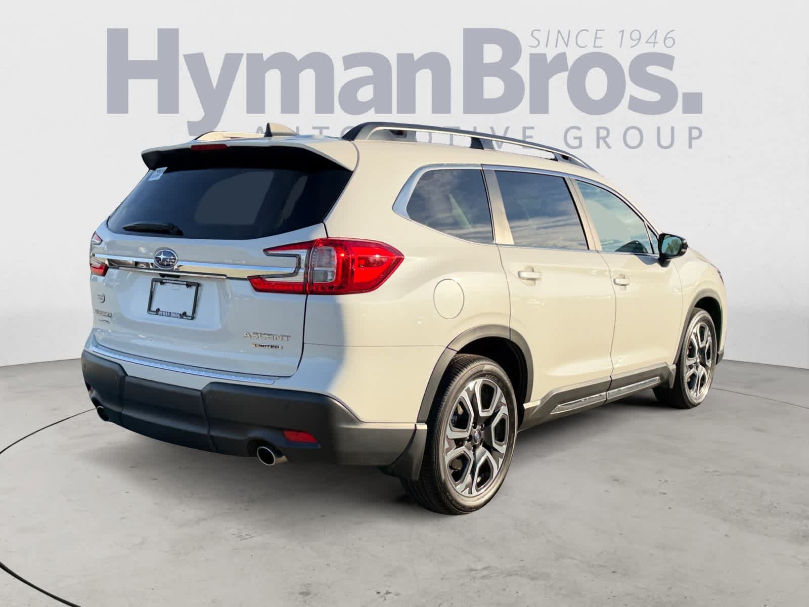 Certified 2024 Subaru Ascent Limited w/ Technology Package AWD/4WD image 3