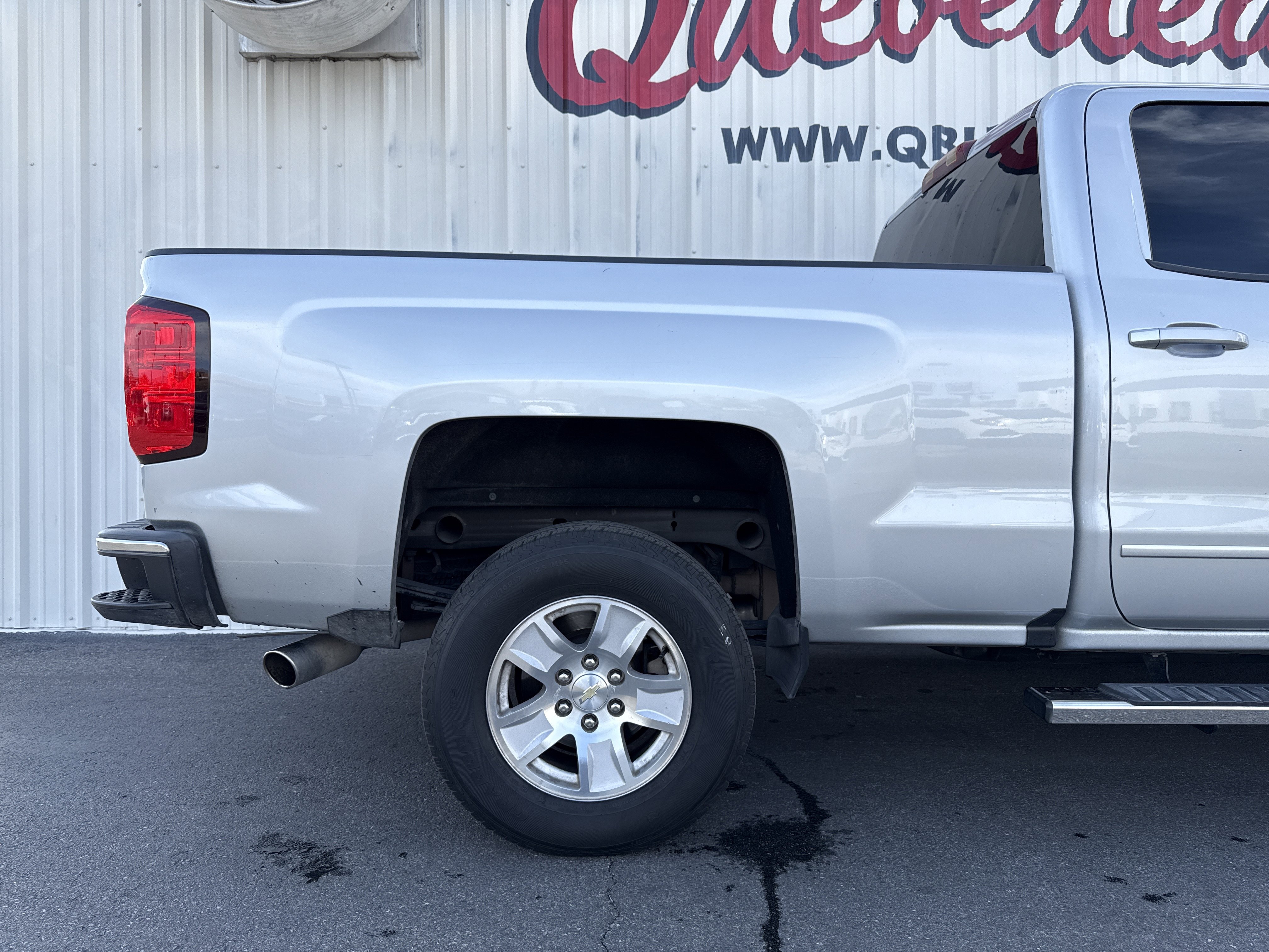 Used 2018 Chevrolet Silverado 1500 LT w/ All Star Edition image 22