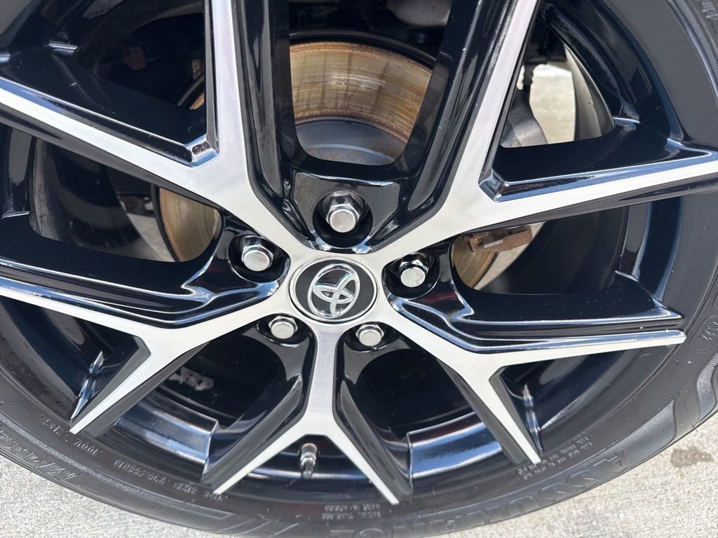 Used 2016 Toyota RAV4 SE image 56