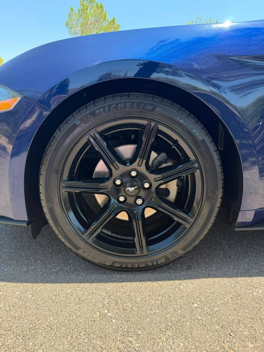Used 2020 Ford Mustang Coupe w/ Equipment Group 101A RWD image 18