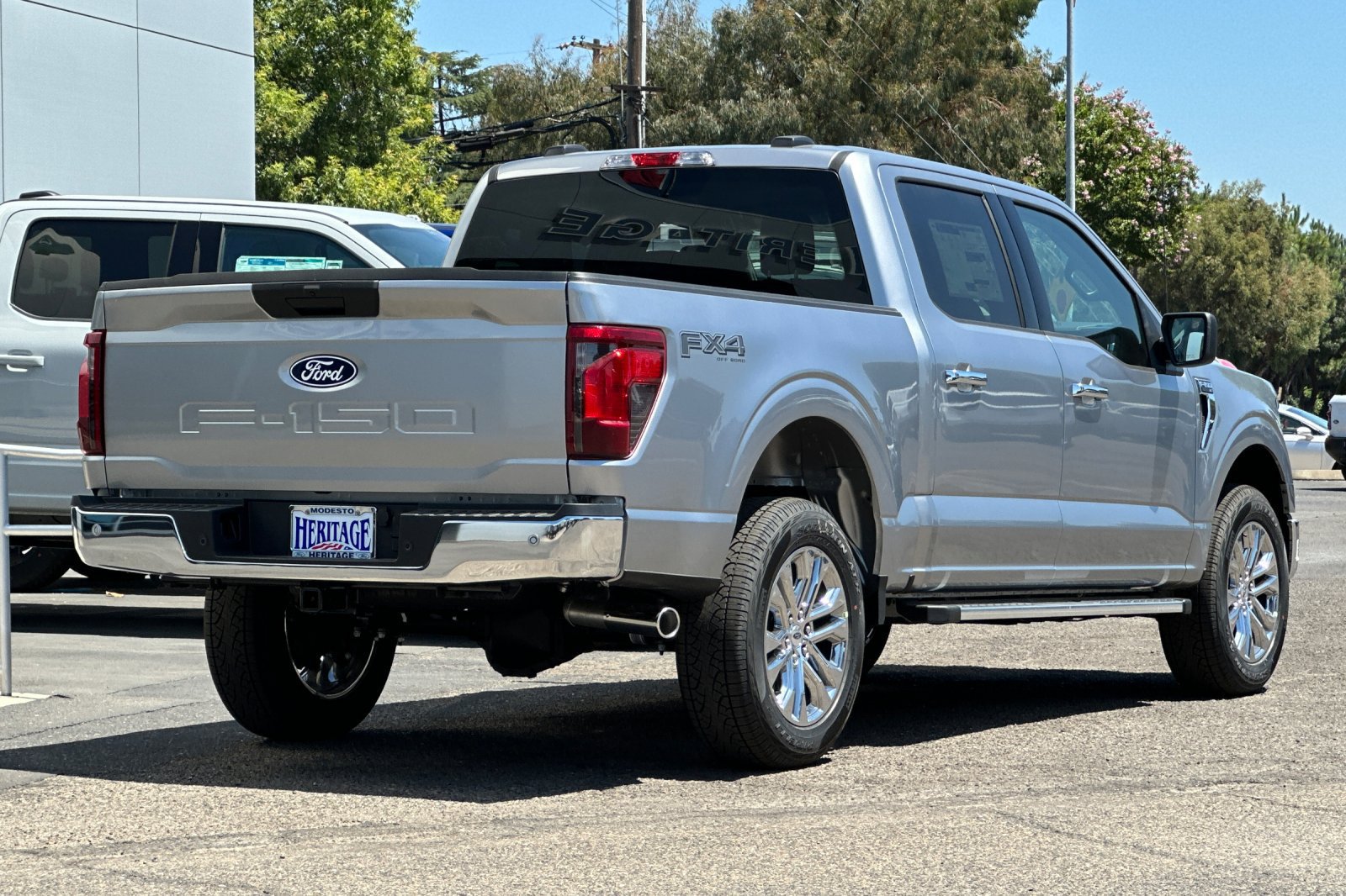 New 2026 Ford F150 XLT w/ XLT Chrome Appearance Package AWD/4WD image 4