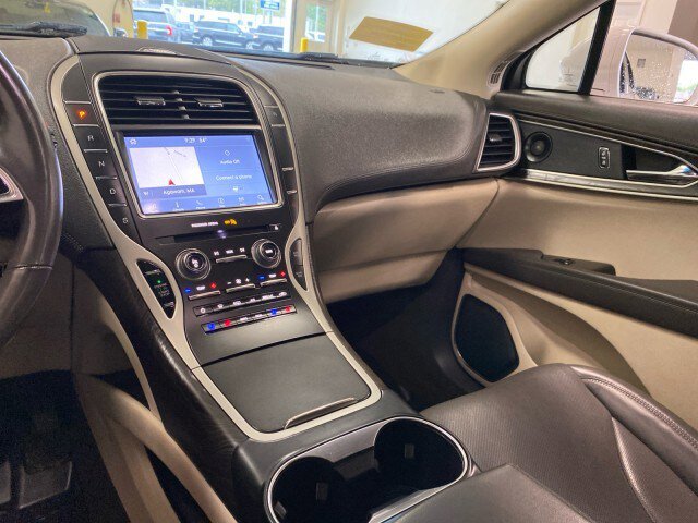 Used 2019 Lincoln Nautilus Reserve w/ Driver Assistance Package AWD/4WD image 13