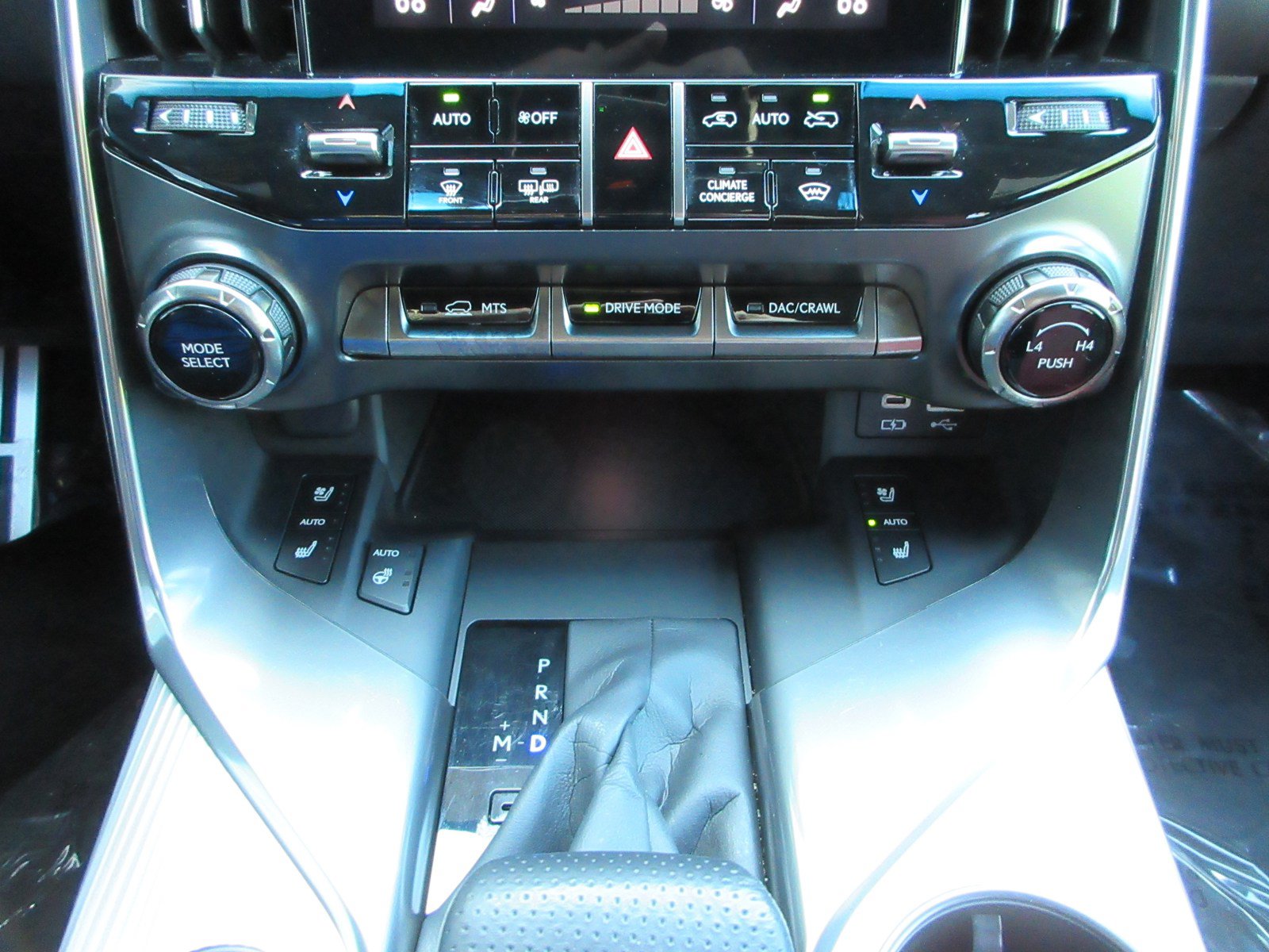 Used 2024 Lexus LX 600 F Sport AWD/4WD image 53