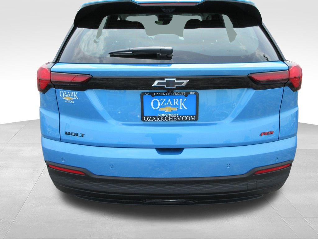 New 2027 Chevrolet Bolt RS w/ Technology Package FWD image 4