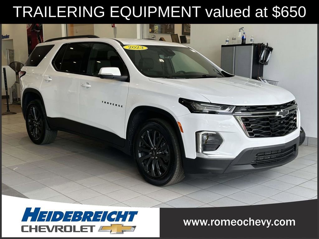 Used 2023 Chevrolet Traverse RS w/ LPO, Floor Liner Package