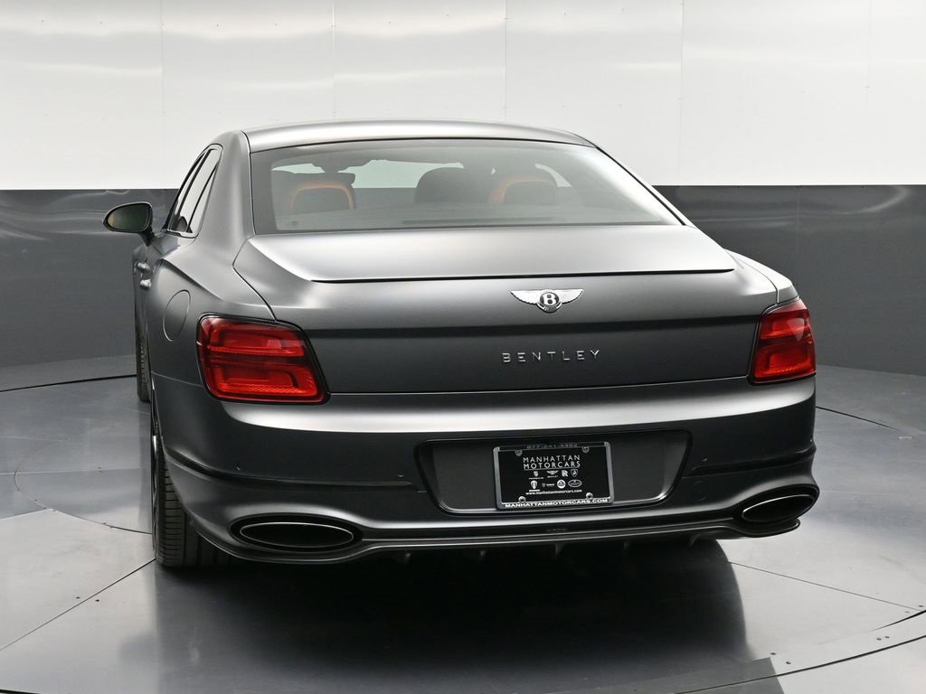 Used 2025 Bentley Flying Spur Plug-In Hybrid image 7