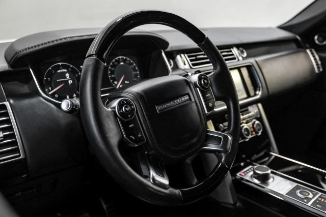 Used 2014 Land Rover Range Rover Supercharged AWD/4WD image 24