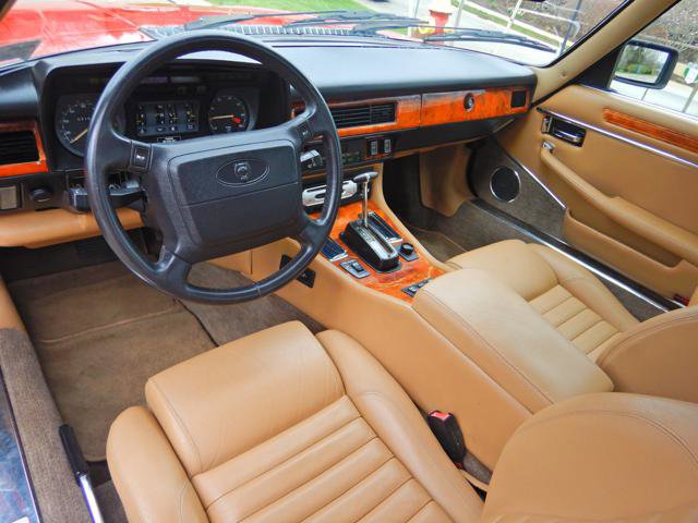 Used 1990 Jaguar XJS V12 Convertible image 4