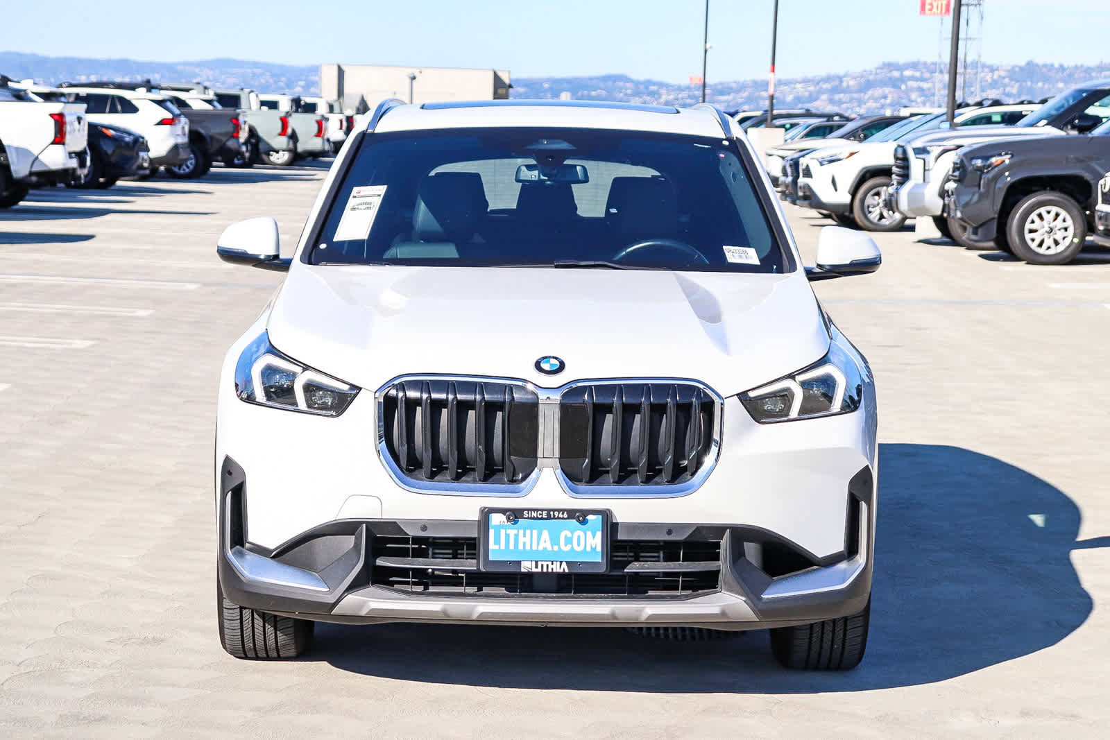 Used 2023 BMW X1 xDrive28i image 2