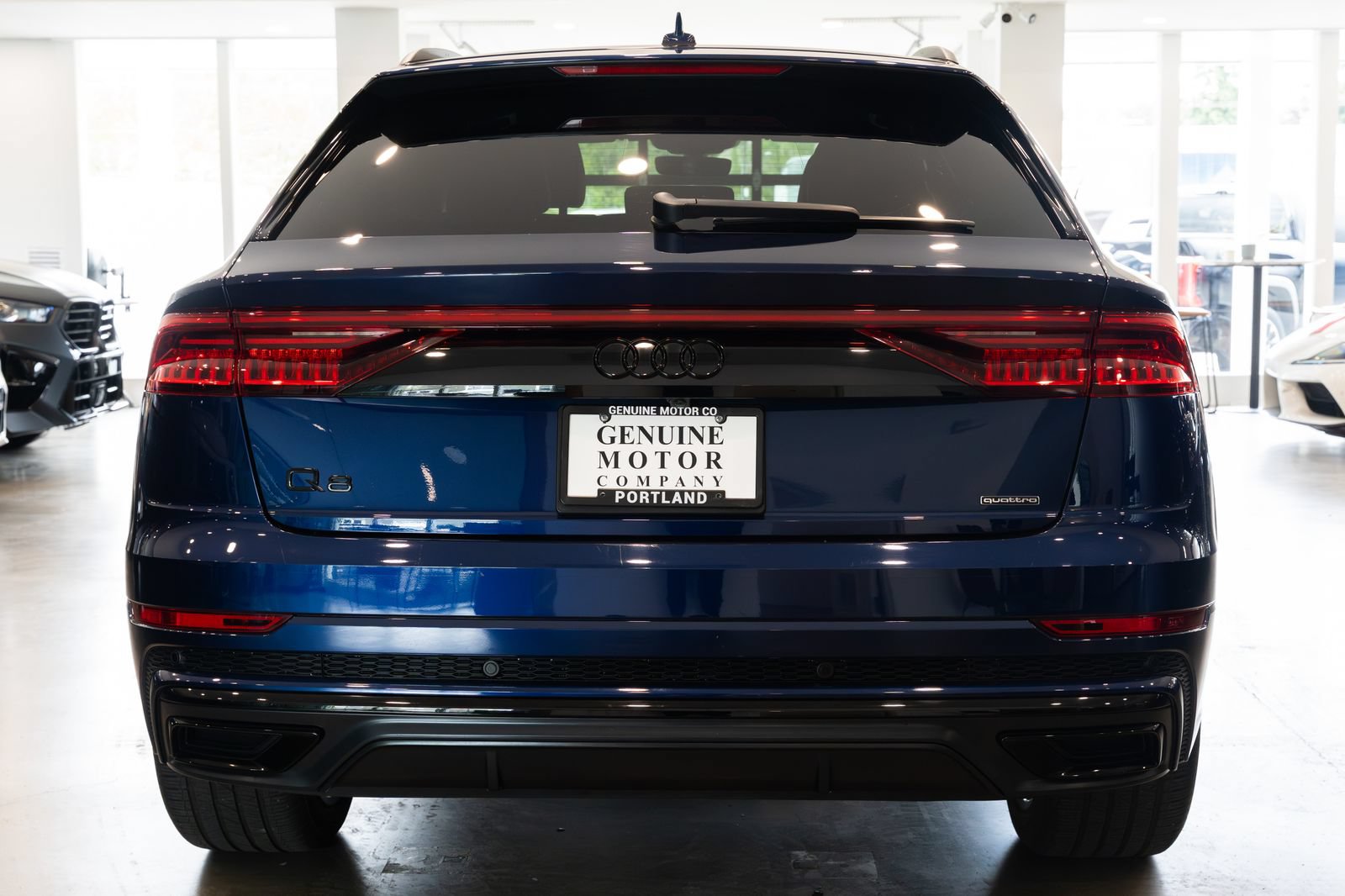 Used 2022 Audi Q8 Prestige w/ Prestige Package AWD/4WD image 5