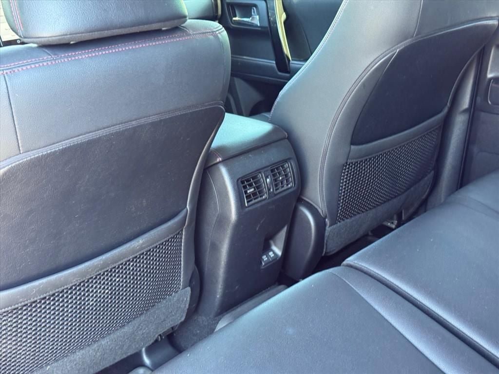 Used 2020 Toyota 4Runner TRD Off-Road Premium w/ Moonroof Package AWD/4WD image 15