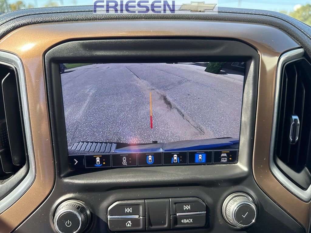 Used 2021 Chevrolet Silverado 1500 High Country w/ Technology Package image 27