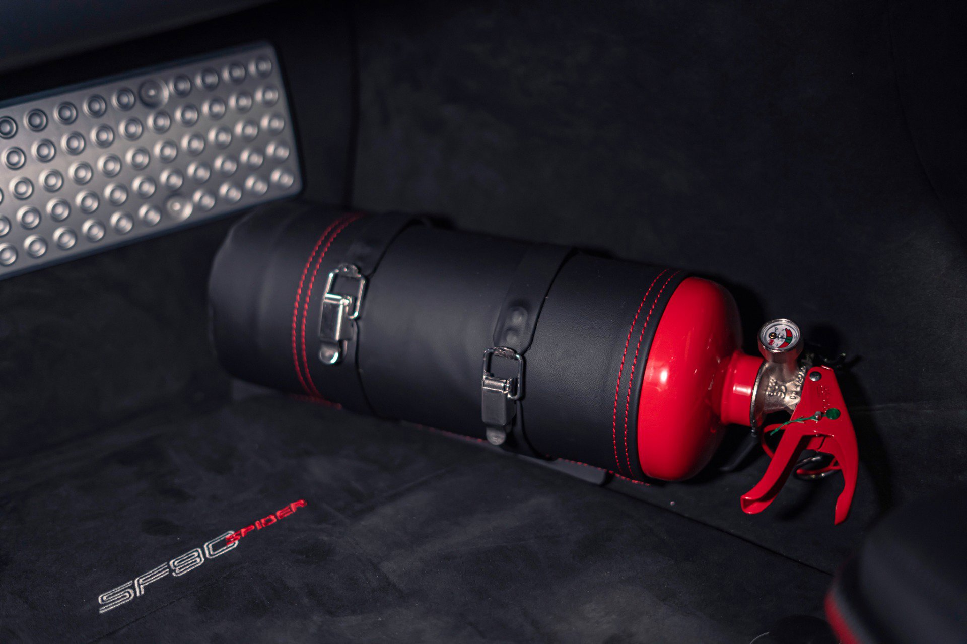 Used 2024 Ferrari SF90 Spider AWD/4WD image 55