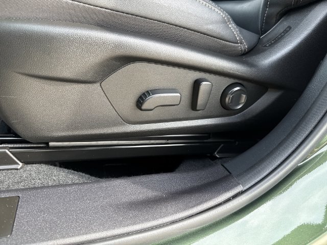Certified 2026 Subaru Outback Limited AWD/4WD image 18
