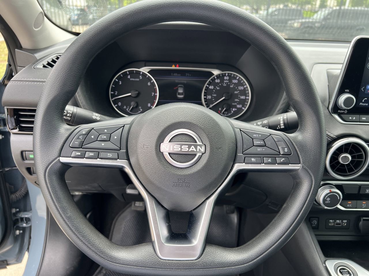 Used 2025 Nissan Sentra SV FWD image 5