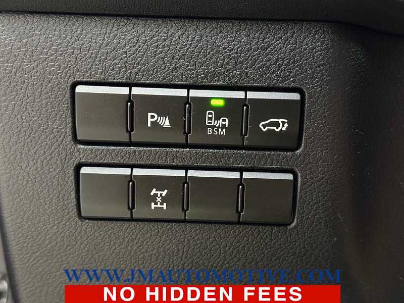 Used 2016 Lexus NX 200t AWD w/ Premium Package image 39