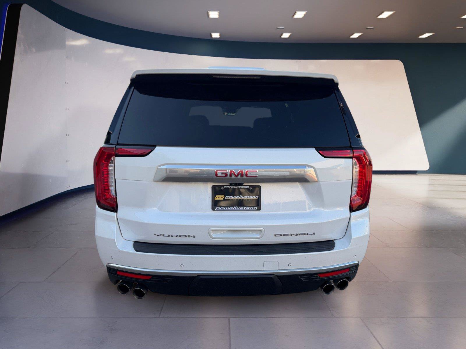 Used 2024 GMC Yukon XL Denali w/ Denali Reserve Package AWD/4WD image 4