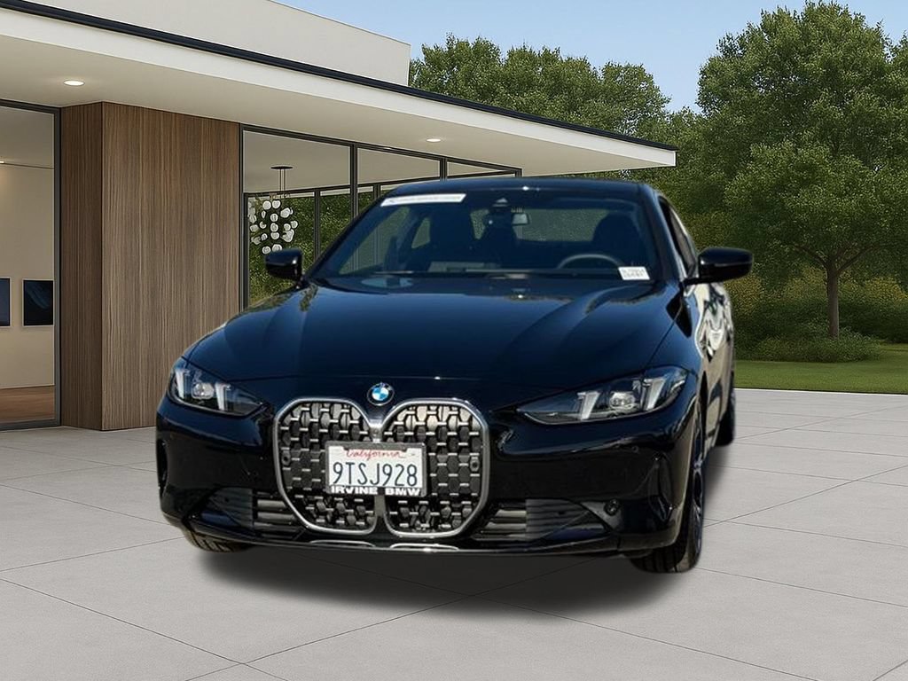 Used 2026 BMW 430i Coupe w/ Parking Assistance Package RWD image 3