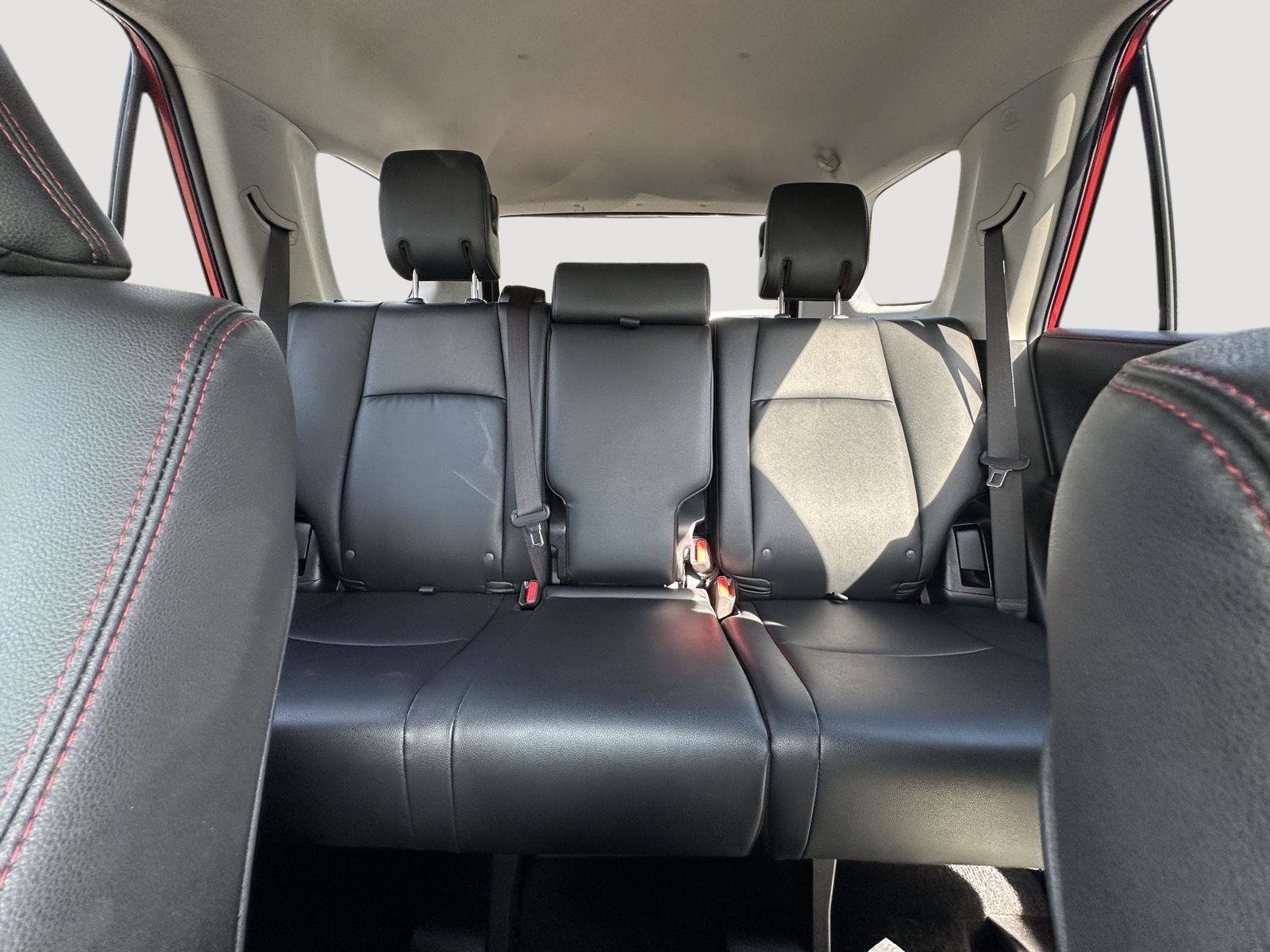 Used 2024 Toyota 4Runner TRD Off-Road Premium image 12