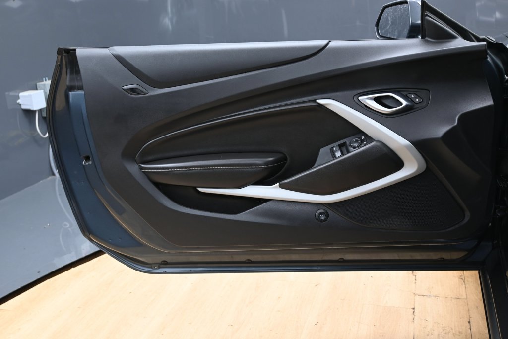 Used 2023 Chevrolet Camaro LT RWD image 33