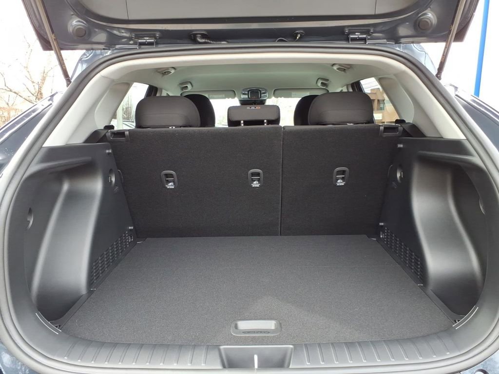 New 2026 Hyundai Kona SEL Sport image 7