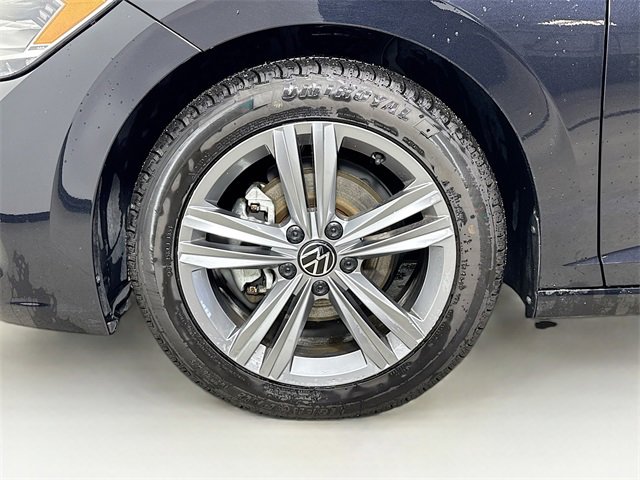 Used 2024 Volkswagen Jetta SE image 29