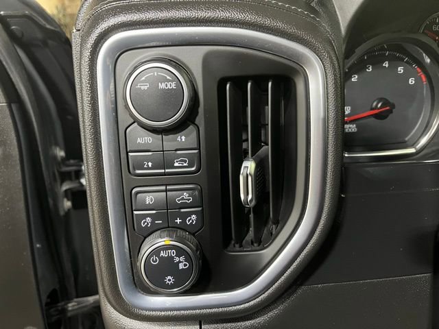 Used 2021 Chevrolet Silverado 1500 LT w/ Fleet Comfort Package AWD/4WD image 14