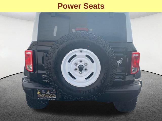 Certified 2025 Ford Bronco Heritage Edition AWD/4WD image 13