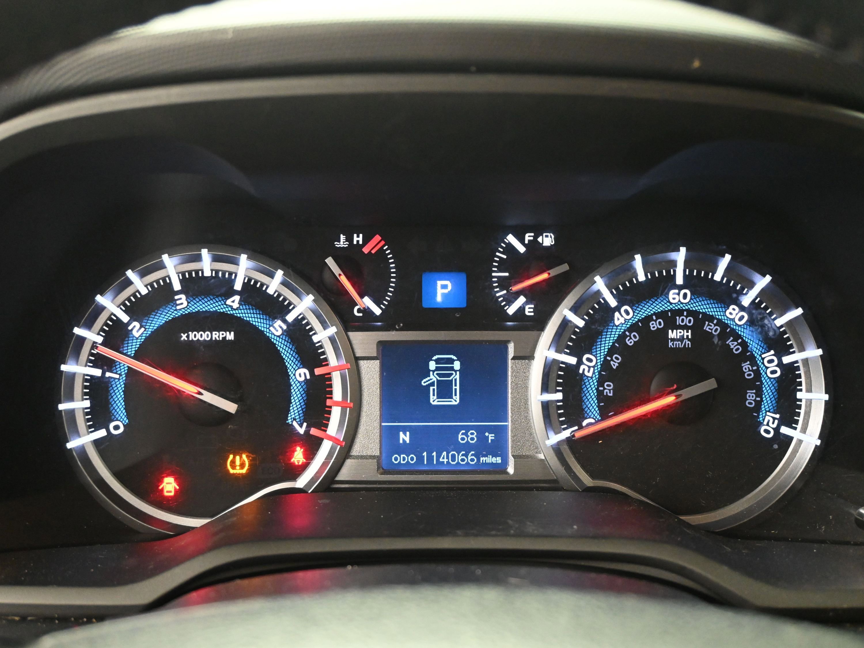 Used 2016 Toyota 4Runner SR5 Premium image 10