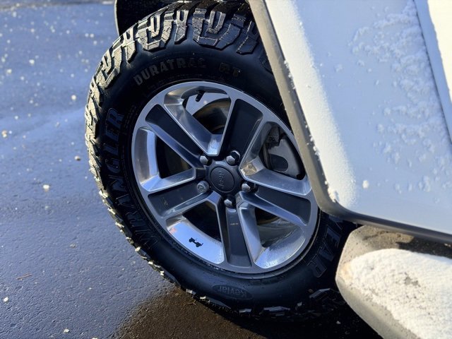 Used 2019 Jeep Wrangler Unlimited Sahara image 27