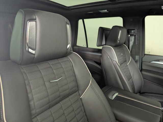 Used 2025 Cadillac Escalade V w/ LPO, Floor Liner Package image 26