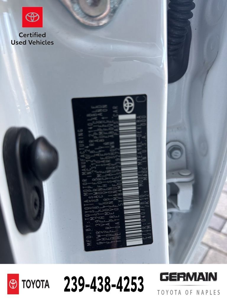 Used 2025 Toyota Corolla LE image 19