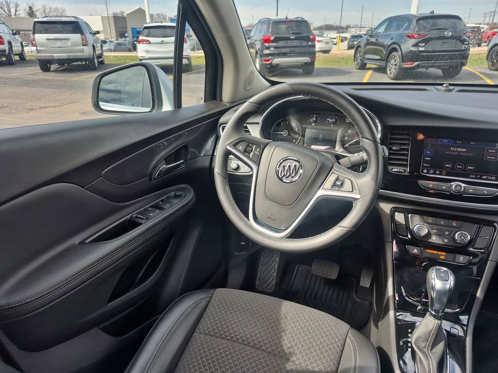 Certified 2022 Buick Encore Preferred w/ Safety Package image 13