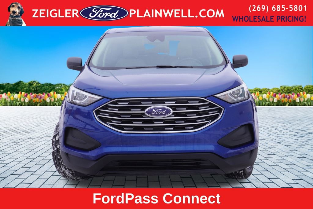 Used 2021 Ford Edge SE image 7