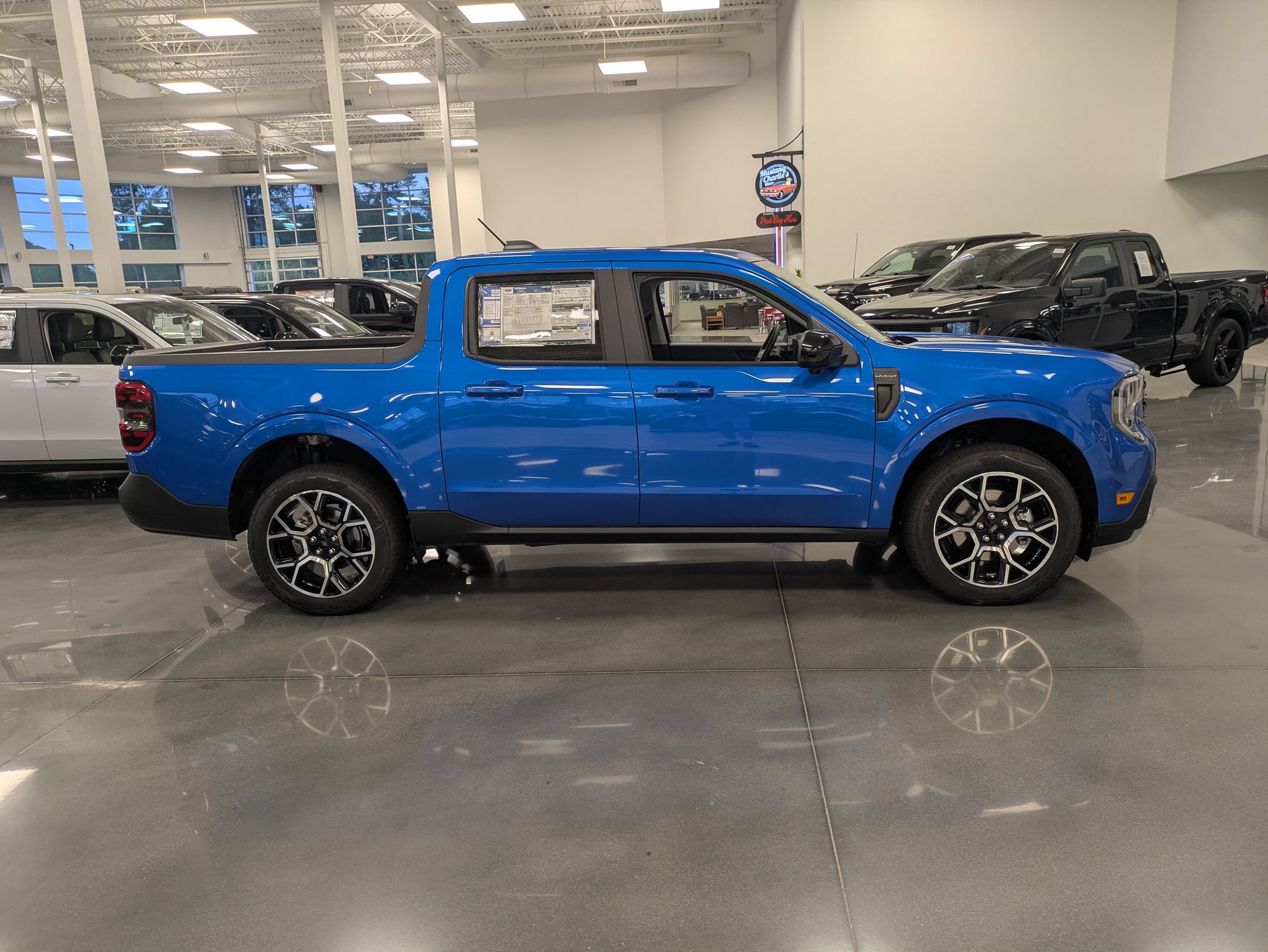 New 2026 Ford Maverick Lariat w/ 4K Tow Package AWD/4WD image 3