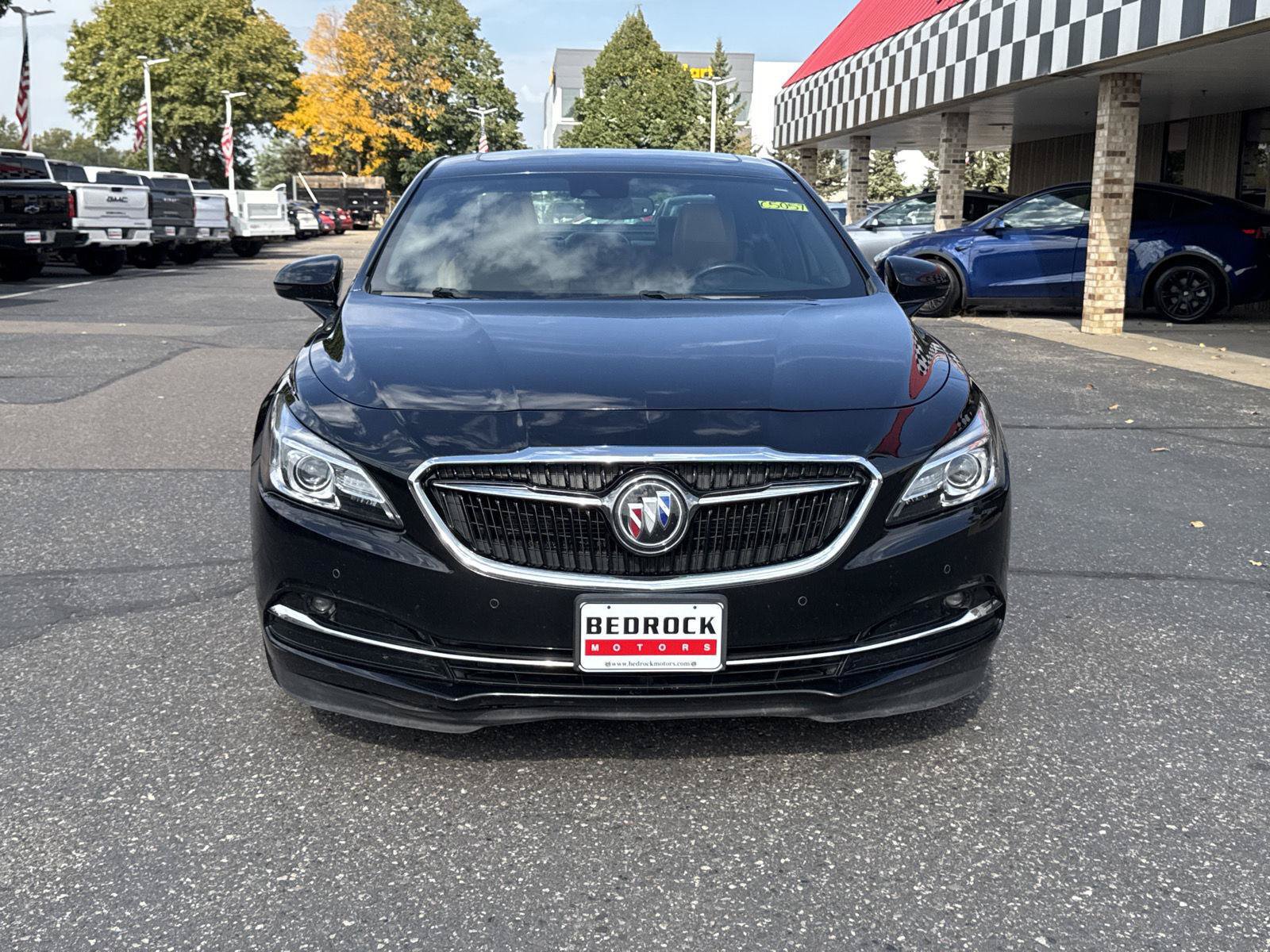 Used 2017 Buick LaCrosse Premium w/ Driver Confidence Package #2 FWD image 2