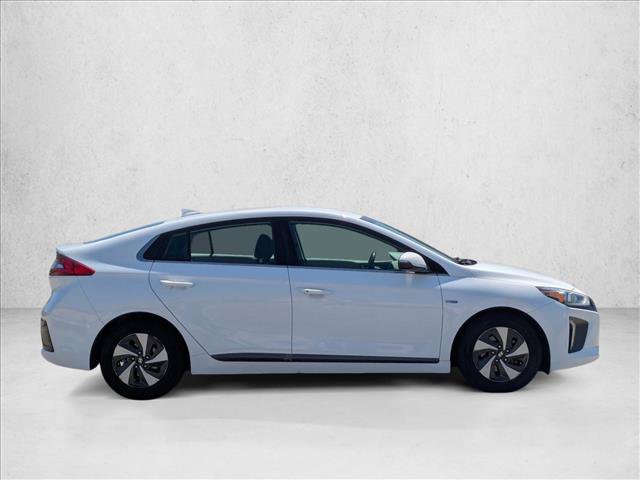 Used 2018 Hyundai Ioniq SEL FWD image 4
